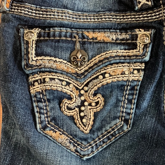 Rock Revival Xia Skinny Jeans - Picture 4 of 9